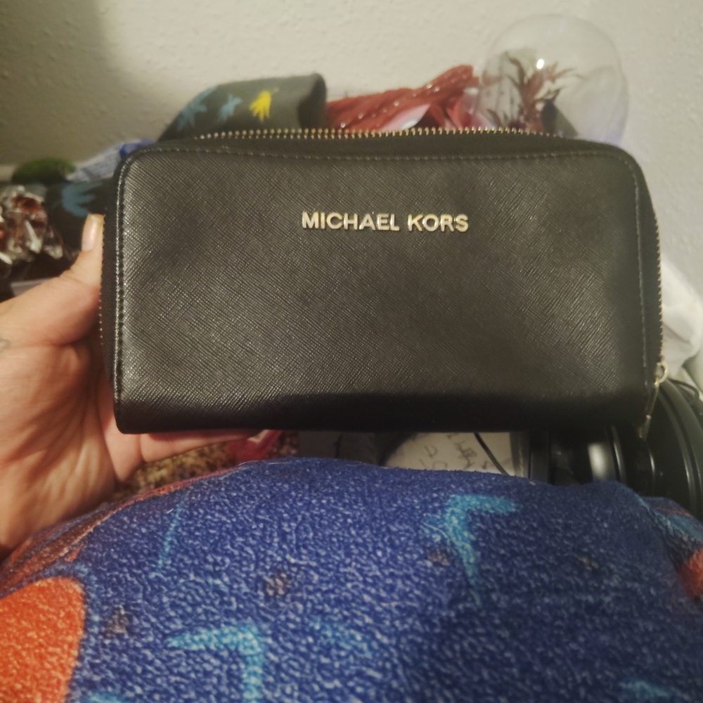 Michael Kors Black Zip-Around Wallet